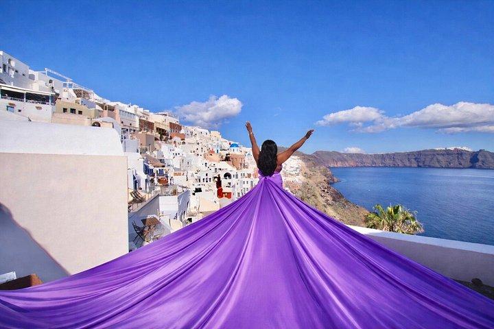 サントリーニのフライングドレス写真撮影 - 象徴的な景色（WE DO MAGIC）