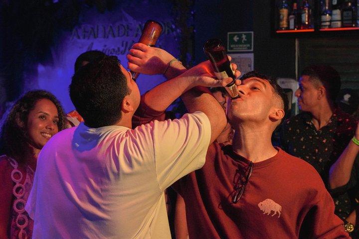 Giro dei bar del sabato sera a Cartagena, Colombia