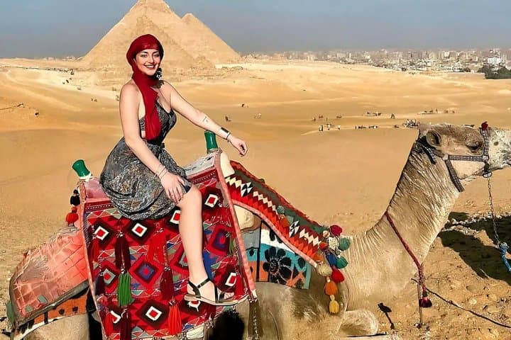 Private Grand Egyptian Museum and Pyramids Tour