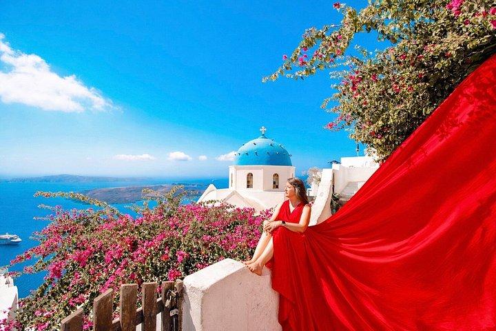 サントリーニのフライングドレス写真撮影 - 象徴的な景色（WE DO MAGIC）