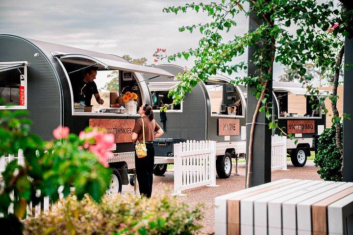 Hunter Valley Progressive Lunch and Wine Tour