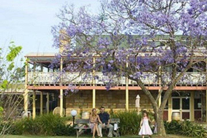 Hunter Valley Progressive Lunch and Wine Tour