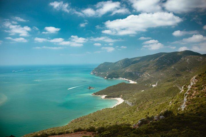 From Lisbon: Arrábida Wine, Coast & Traditions Small-Group Tour