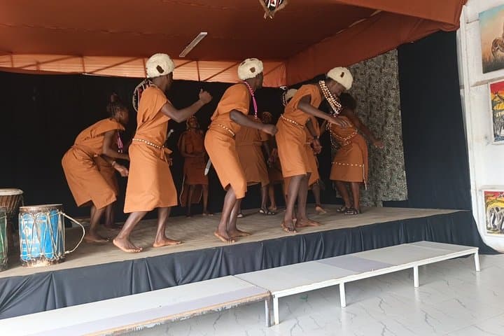 Nairobi City Tour Museums Giraffes Cultural Experiences