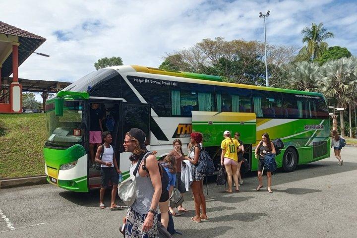 クアラルンプールからタマンネガラ国立公園への送迎サービス