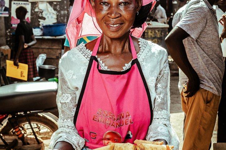 Matoke Moments Kampala Food Tour 12 + Tastings（マトケ・モーメンツ・カンパラ・フード・ツアー12＋テイスティング）
