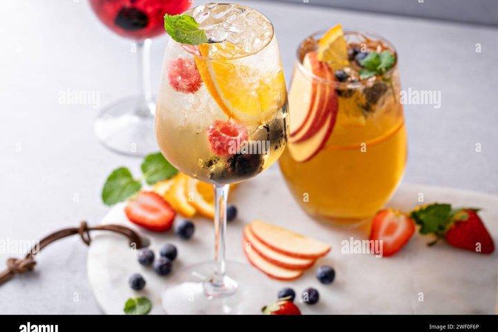 Capri Tour Privato : Barca , Sangria e Torta Caprese