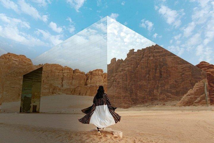 Discover AlUla: Elephant Rock, Hidden Gems & More