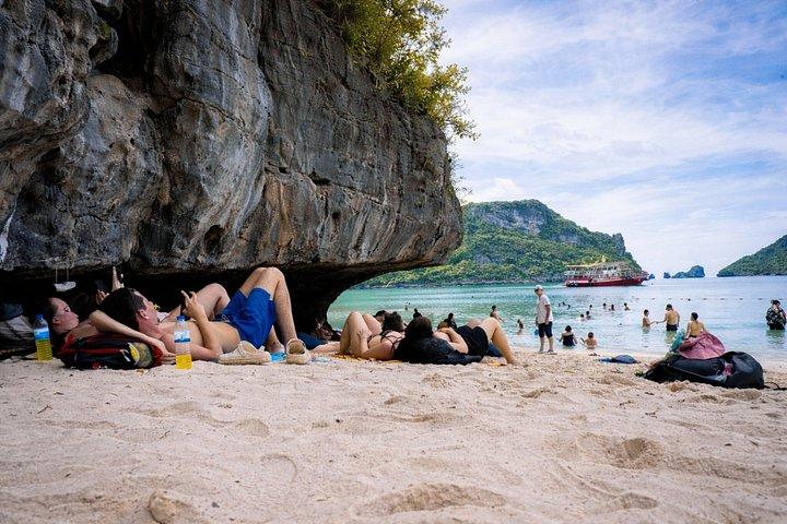 サムイ島：ビッグボートでアントン国立海洋公園へ日帰り旅行