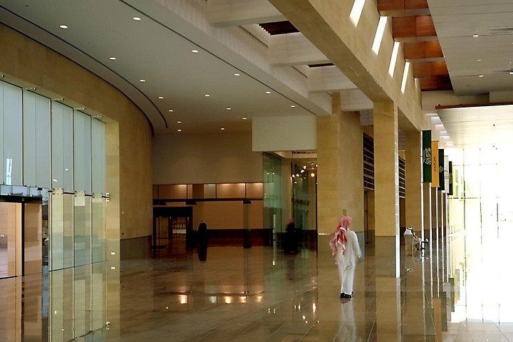 Riyadh Private Local Cultural Tour Authentic Saudi Experience