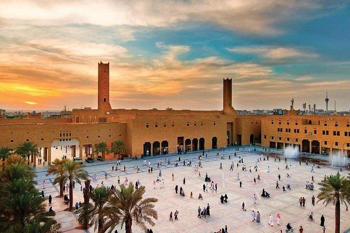 Riyadh Private Local Cultural Tour Authentic Saudi Experience