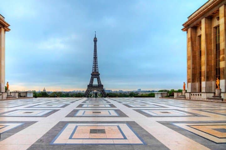 Eiffel Tower elevator Guided Tour with optional summit access