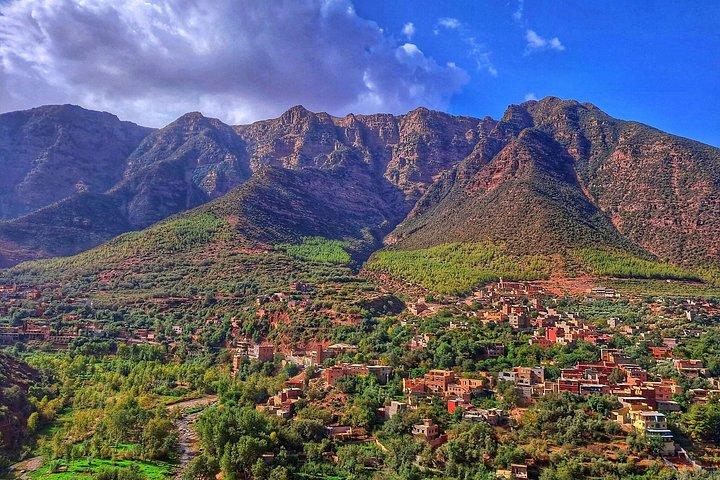 Ourika Valley dagstur från Marrakech med privat transport