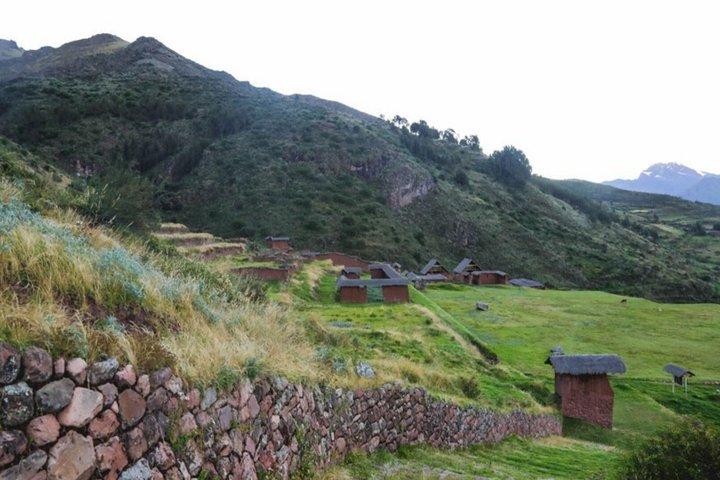 Sacred Valley Inca Trek van Tambomachay naar Chinchero 2-daags avontuur
