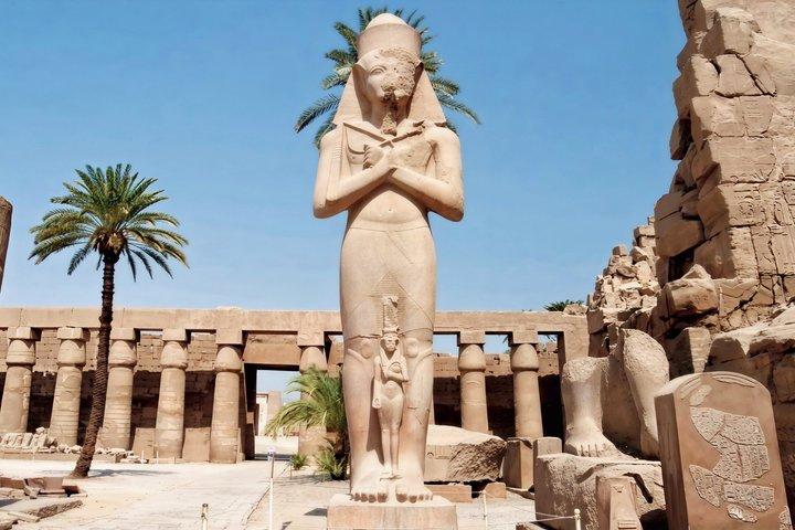 Excursión en grupo pequeño a Luxor desde Hurghada en minivan (Valle de los Reyes)