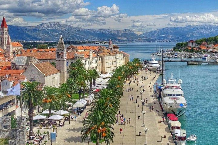 Privat transfer fra Split lufthavn til Split, Trogir eller Kaštela
