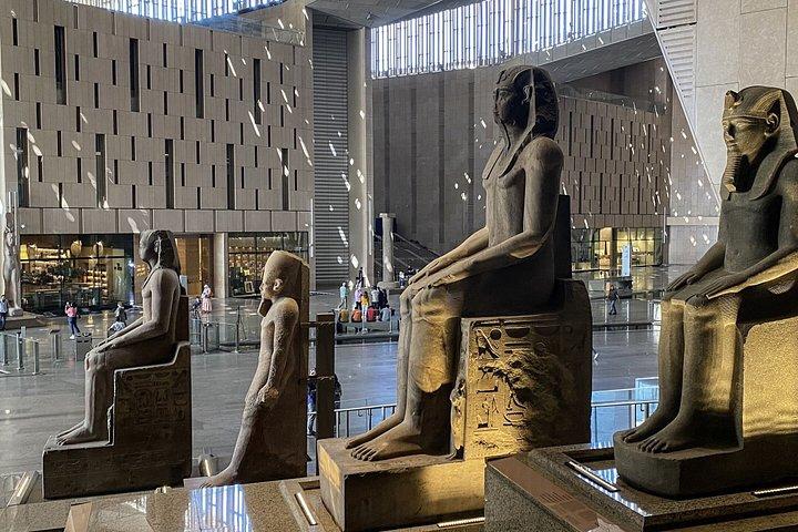 カイロのピラミッド、スフィンクス、大エジプト博物館を探索