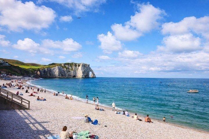エトルタとオンフルールノルマンディー海岸プライベート日帰り旅行パリ発