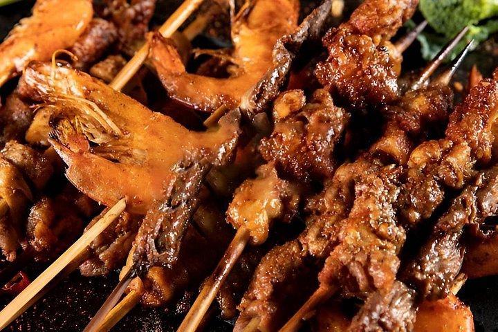 西安市での半日裏路地グルメツアー