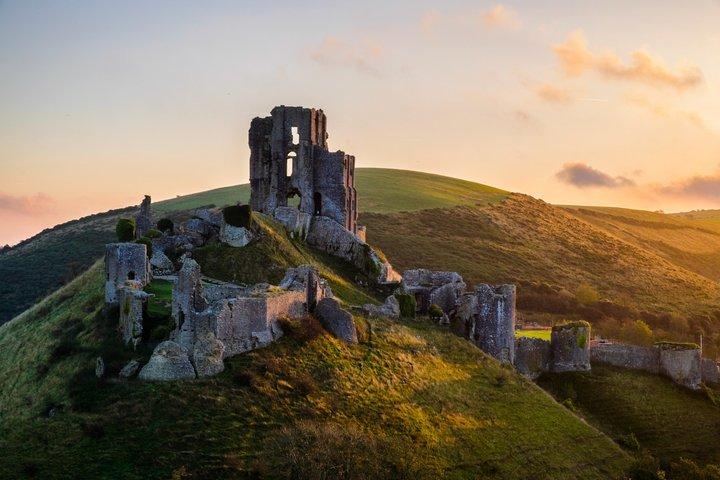 JURASSIC COAST ADVENTURE - Guided Mini Bus Excursion-Small Groups