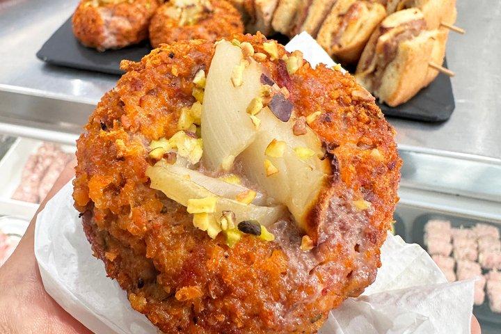 Pisa Street Food Tour e City Highlights Tour a pé