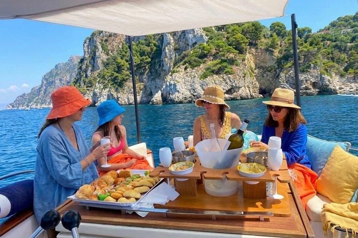Capri och Blue Grotto Privat båttur