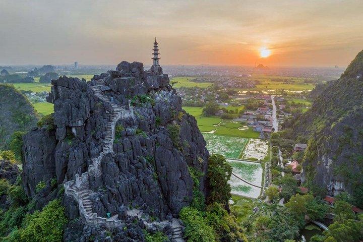 Ninh Binh Intera giornata a Hoa Lu Tam Coc e Mua Cave in barca e bicicletta