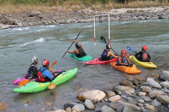A day Kayaking experience in Trishuli River