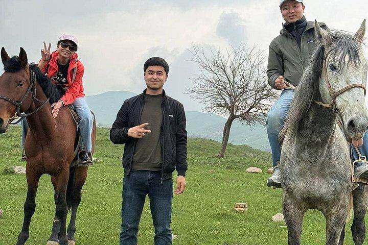 送迎付きサマルカンド乗馬ツアー