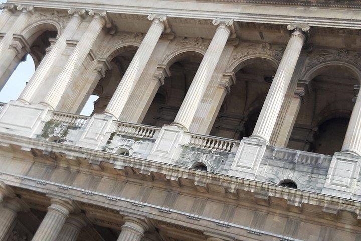 ラテン地区パリ散策ツアージェルマンルクセンブルクノートルダム寺院