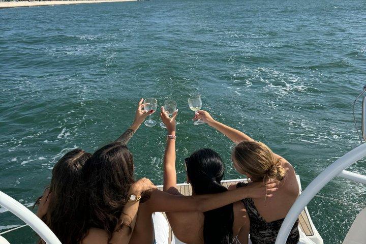 Lisbon Private Sailing Cruise, drink included (options: 2h, 3h, 4h, 6h or 8h)