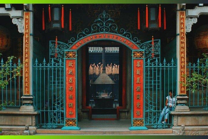 Ho Chi Minh City Essential Highlights by Theme with Guide