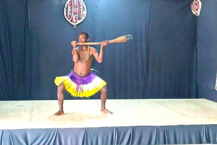 Kulturtour : Traditionelle Tänze und Maasai-Markt