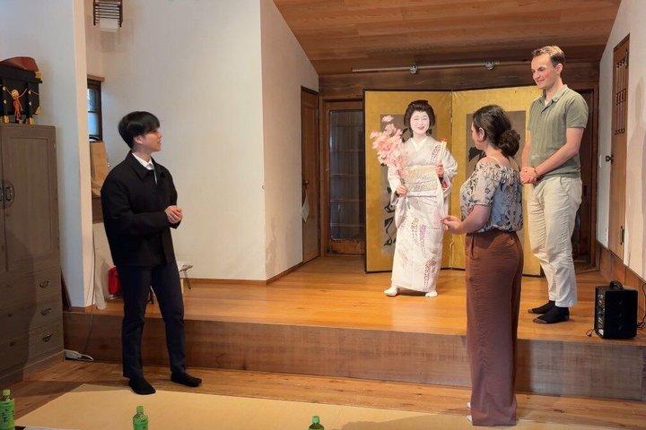 One Hour Geisha Show in Tokyo