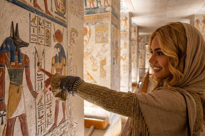 Excursión privada de un día a Luxor : Templos del Este y Cisjordania con entradas