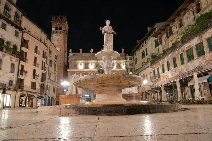 Amore, bugie e leggende Tour autoguidato di Verona