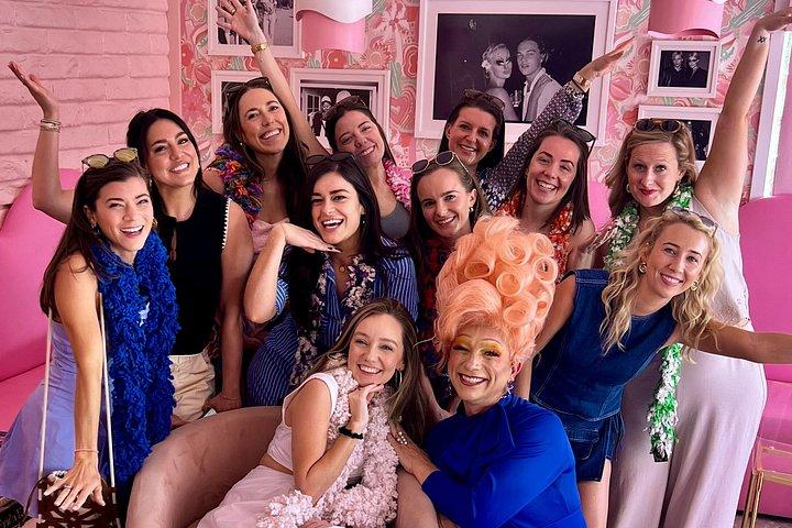 Drag Queen Hosted Palm Springs Sightseeing Bus Tour