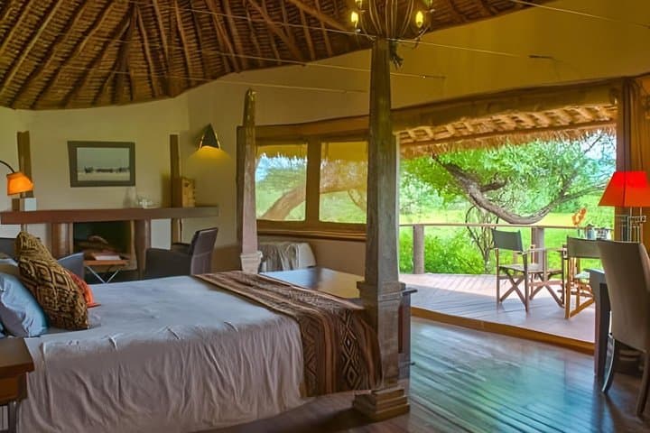 3Day Amboseli Park Safari at Ol Tukai Lodge in a 4x4 Land Cruiser