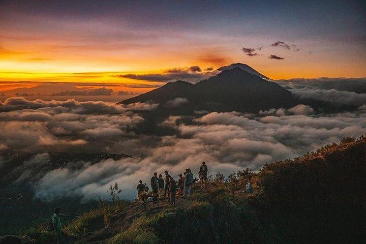 Mount Agung Sunrise Trekking With Best Local Guide