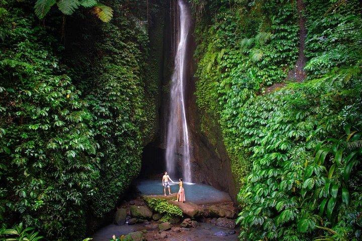 Bedugul: Ulun Danu, Handara Gate & Leke-Leke Falls Experience
