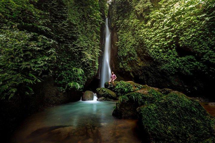 Bedugul: Ulun Danu, Handara Gate & Leke-Leke Falls Experience