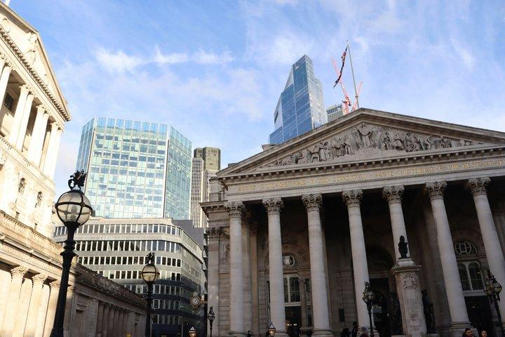 Excursão pela Londres Antiga: Explore a Cidade Velha com um guia italiano.