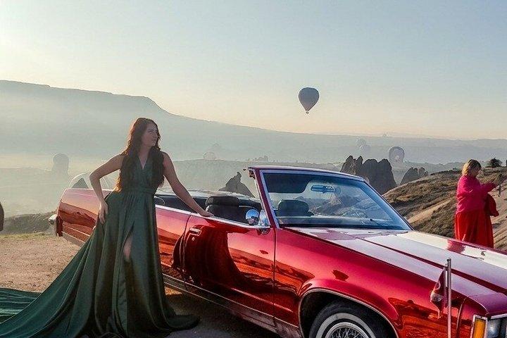 Sunrise Hot Air Balloon Ride e Tour de Carro Clássico na Cappadocia