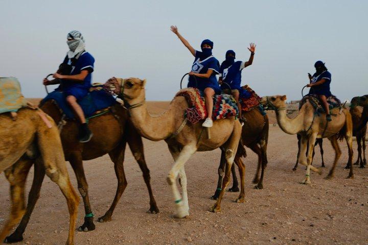 Agafay Desert Sunset Camel Ride de Marrakech & Chá Marrocos