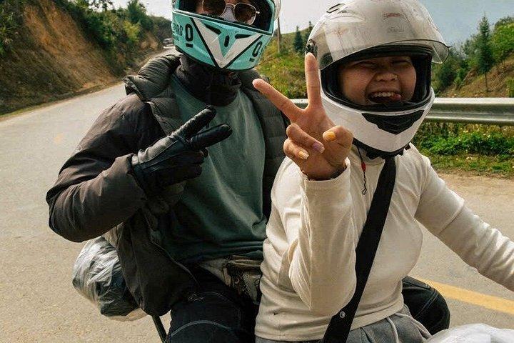 Cao Bang Adventure Tour 2D1N met chauffeur