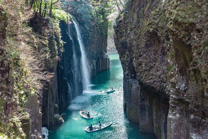 高千穂峡・高千穂鉄道＆天岩戸神社日帰りツアー