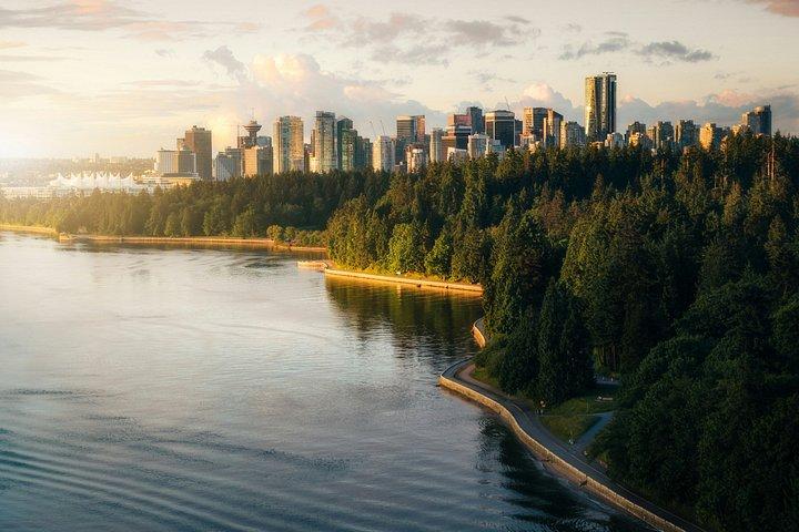 ポストクルーズバンクーバーシティ＋カピラノツアー、オプションのYVR送迎