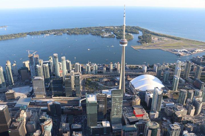 20 km Helikoptertocht over Toronto