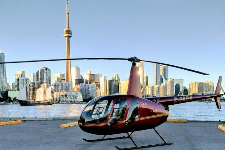 Tour en helicóptero de 20 km sobre Toronto