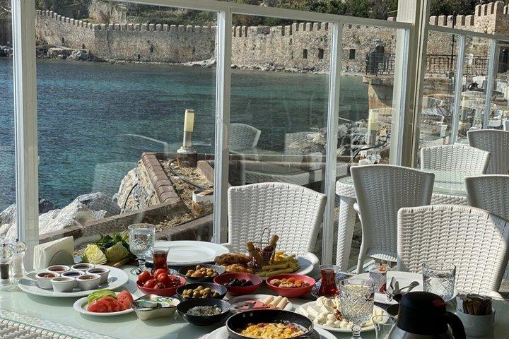 Alanya Seafront Dinner Experience by the Red Tower